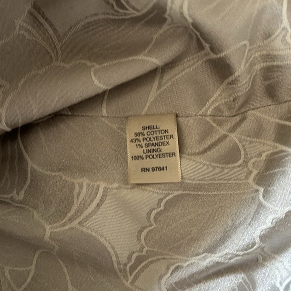 J JILL Peplum Jacket Jacquard Embroidered 3/4 Sleeve Silver Grey Coat 4 Holiday - Picture 7 of 7